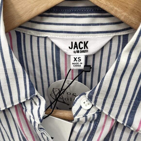 JACK BY BBDAKOTA NWT Rider Ruffle Button Down Top // XS - Picture 7 of 11